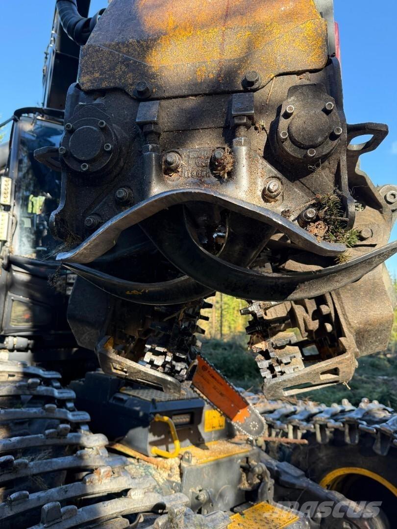 Ponsse scorpion Harvester