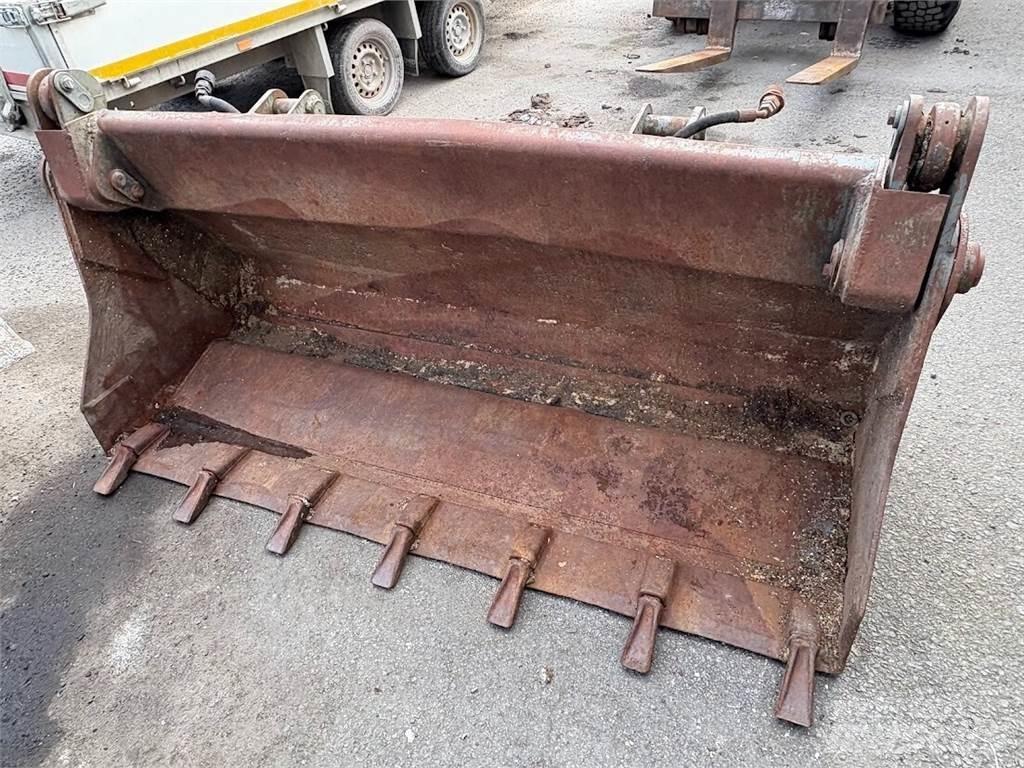 Schaeff SKL 835 Radlader