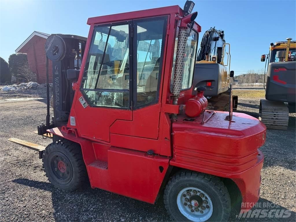 Toyota 02-5 FD35 Diesel heftrucks