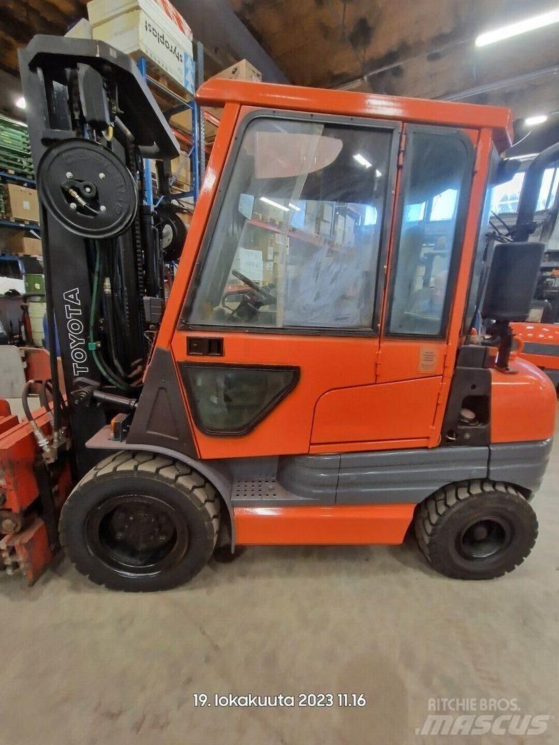 Toyota 02-6FDF30 Diesel heftrucks