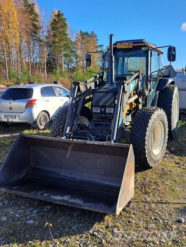 Valmet 600-4 4x4 Traktoren