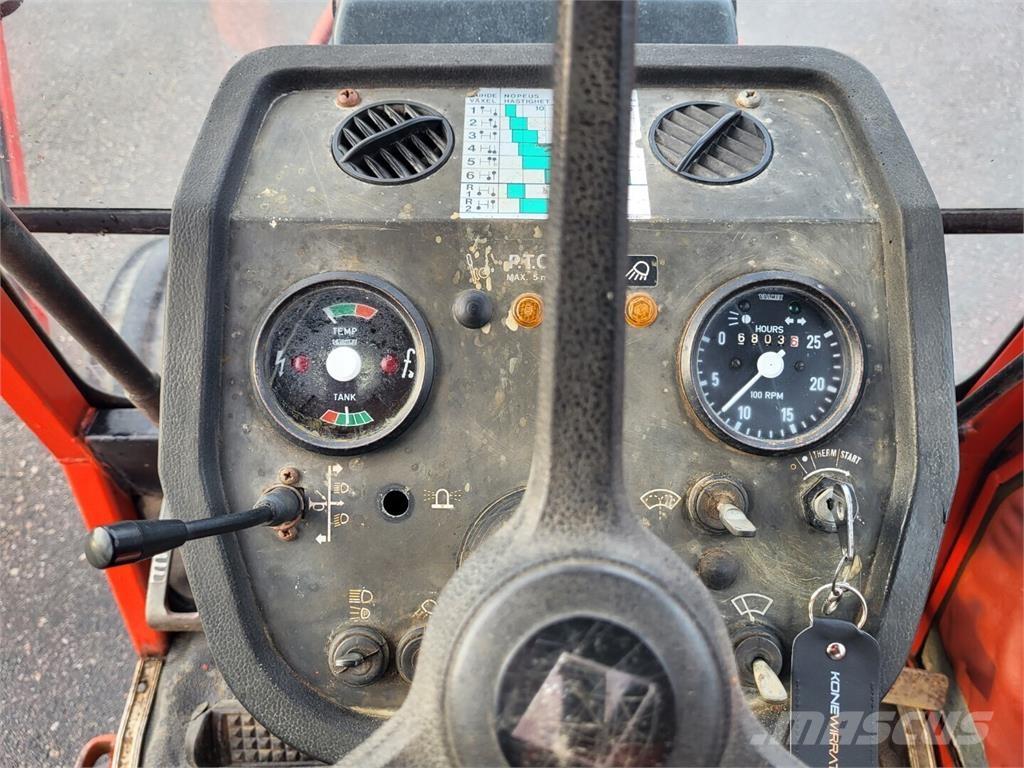 Valmet 604 Traktoren