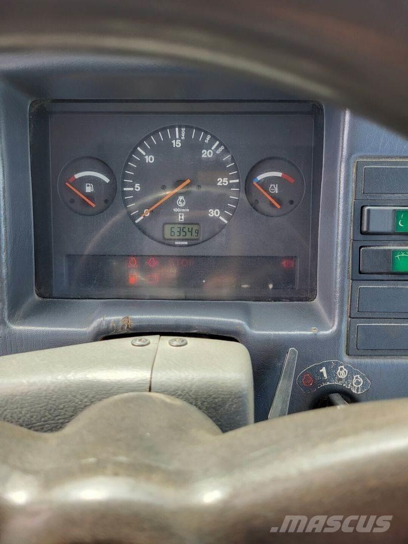 Valtra Valmet A95 Traktoren
