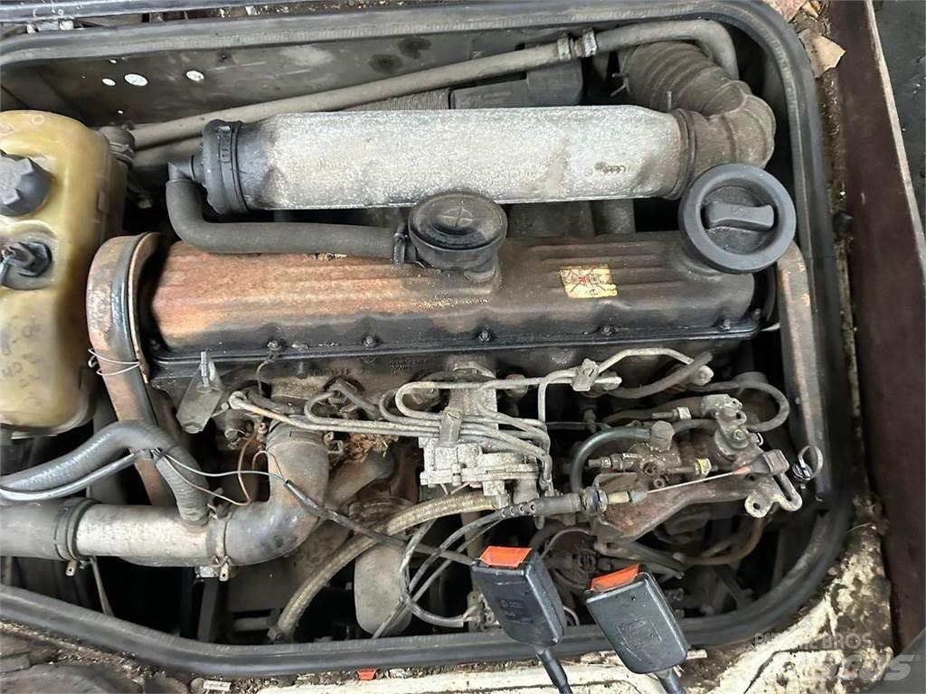Volkswagen LT28 Pritschenwagen/Pritschenwagen mit Seitenklappe