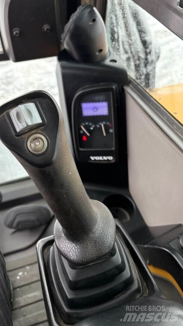 Volvo ECR88D Midibagger  7t - 12t
