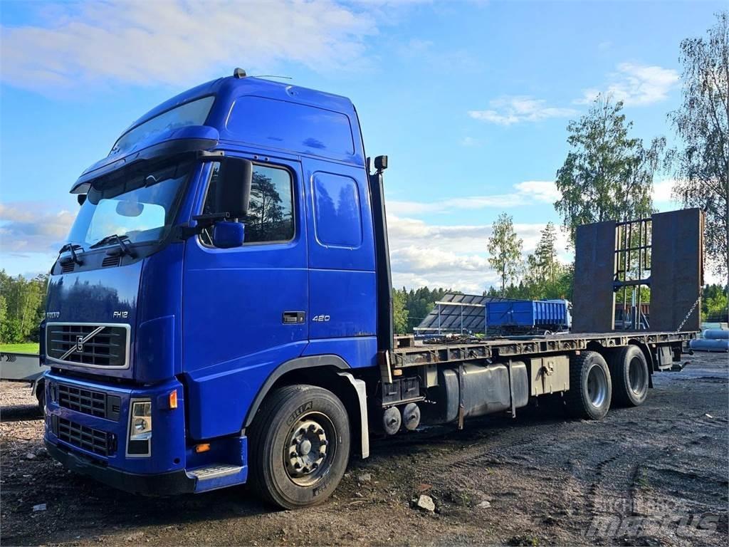Volvo FH12 6x2 Pritschenwagen/Pritschenwagen mit Seitenklappe