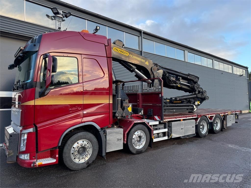 Volvo FH540 8X4 Kranwagen