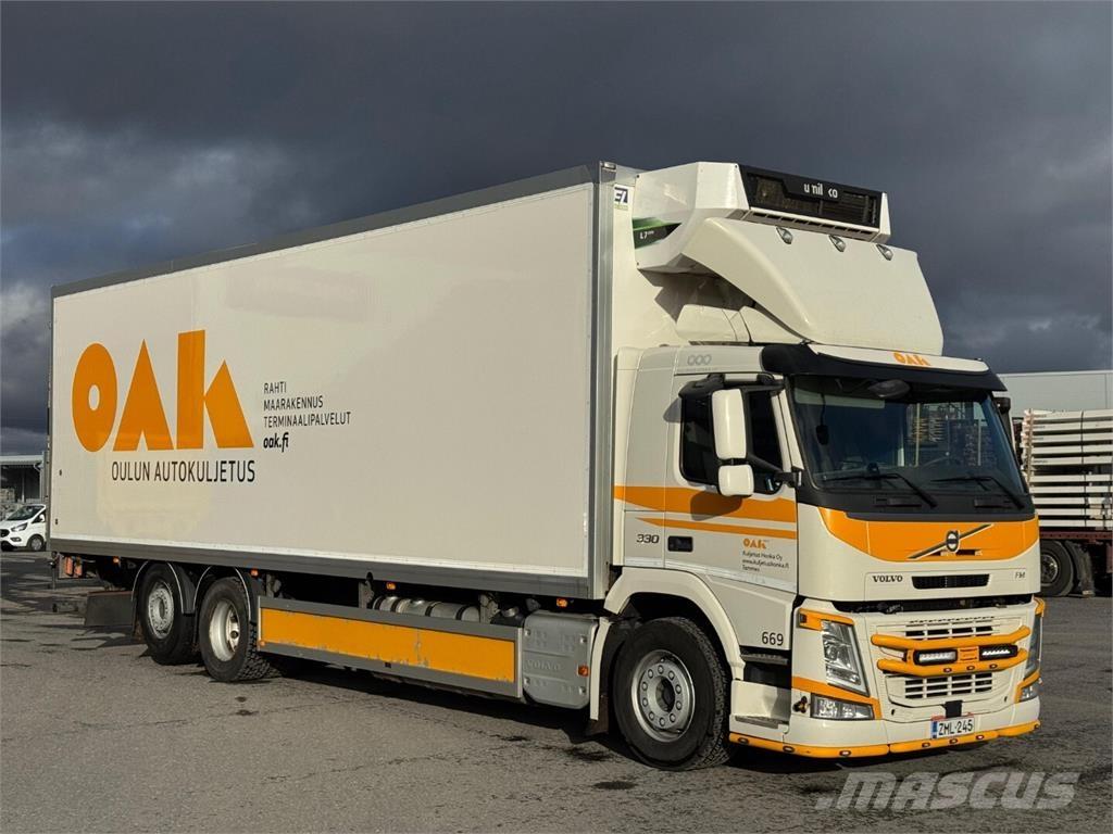 Volvo FM330 6x2 Kühlkoffer