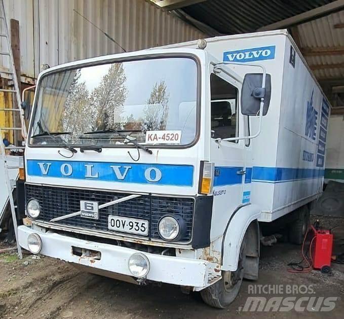 Volvo huoltoauto Kofferaufbau