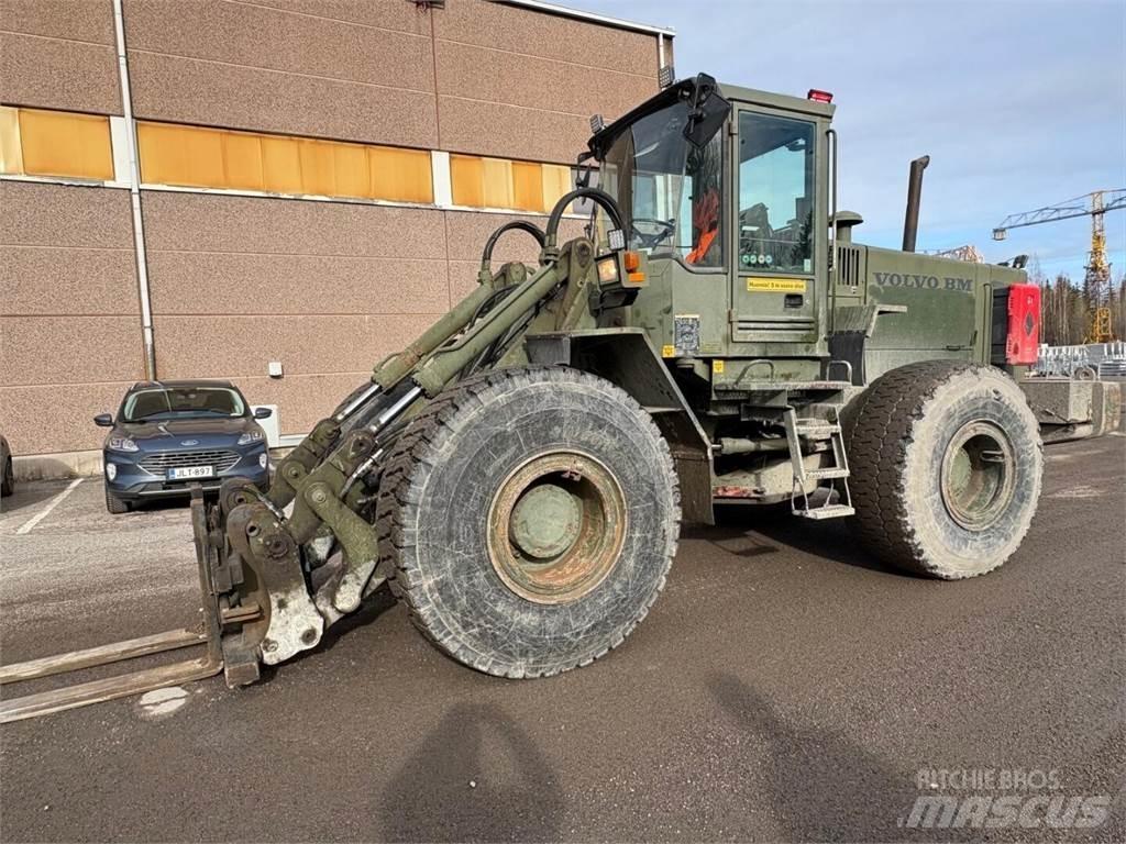 Volvo L 120 B Radlader