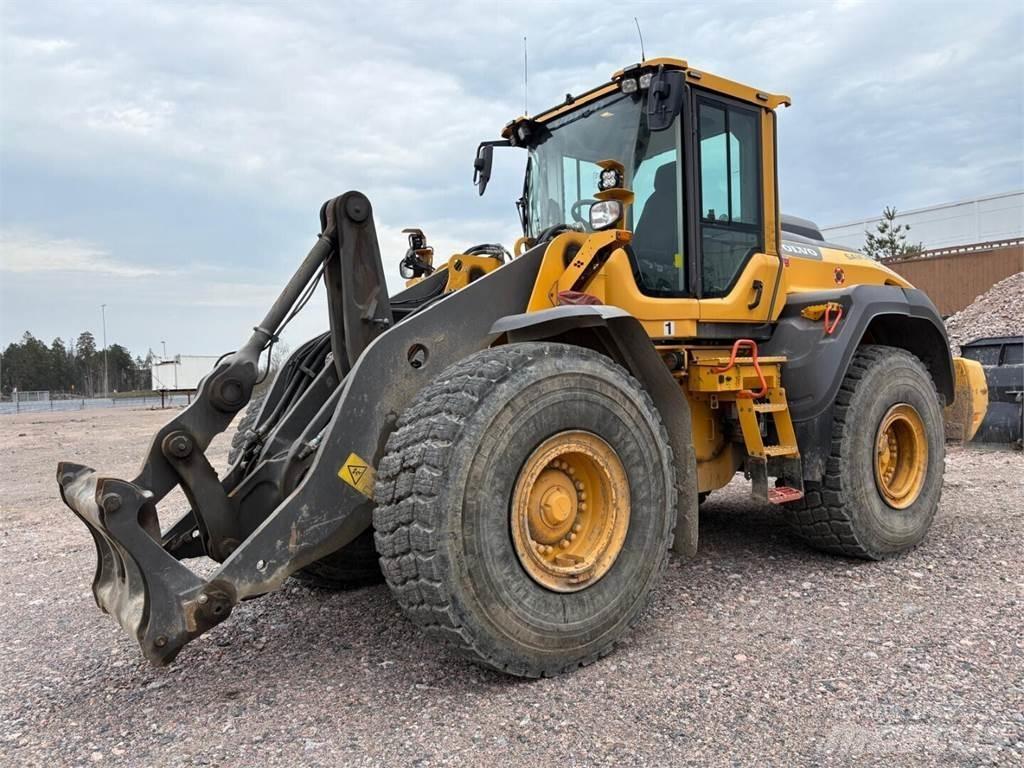 Volvo L 120 H Radlader
