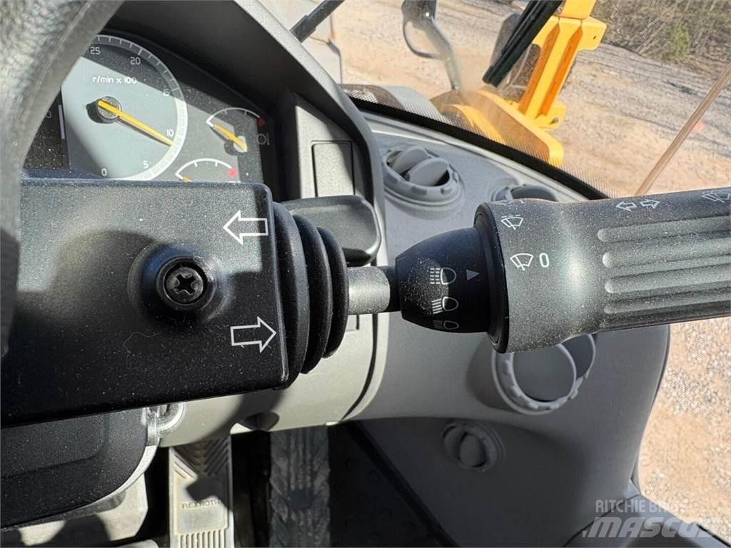 Volvo L 220 H Radlader