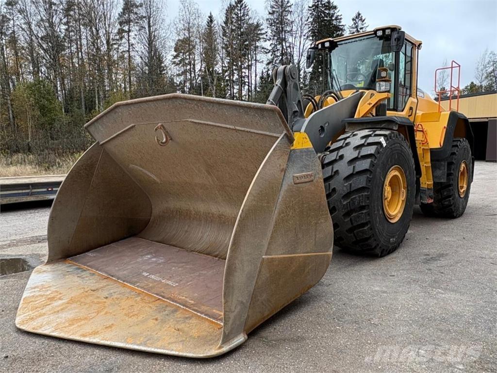 Volvo L 220 H Radlader