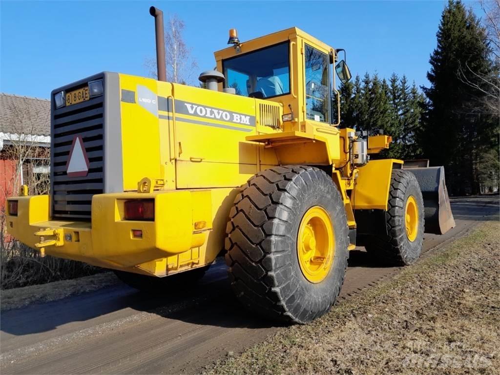 Volvo L120C Radlader
