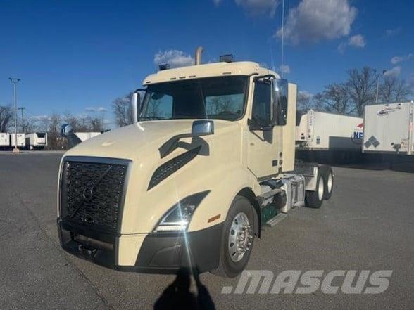 Volvo VNR64T300 Sattelzugmaschinen