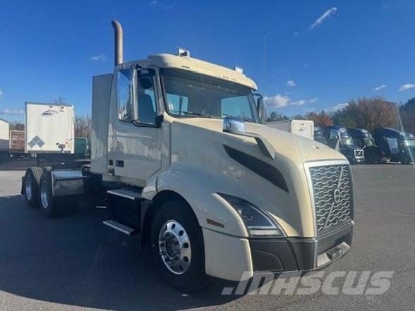 Volvo VNR64T300 Sattelzugmaschinen