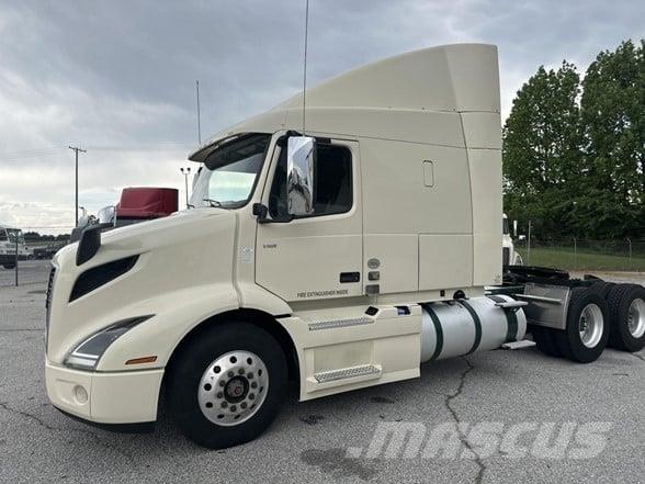 Volvo VNR64T640 Sattelzugmaschinen