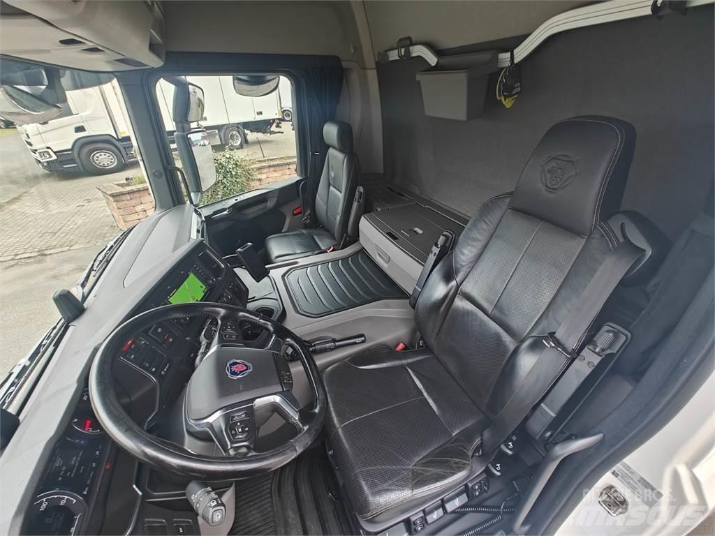 Scania P280 Kofferaufbau
