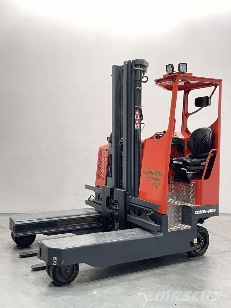 Combilift MR4 Seitenstapler