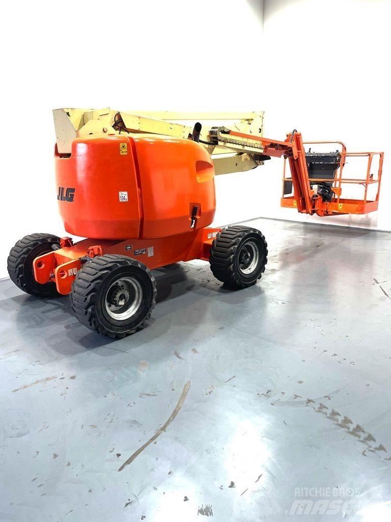 JLG 450AJ Gelenkteleskoparbeitsbühnen