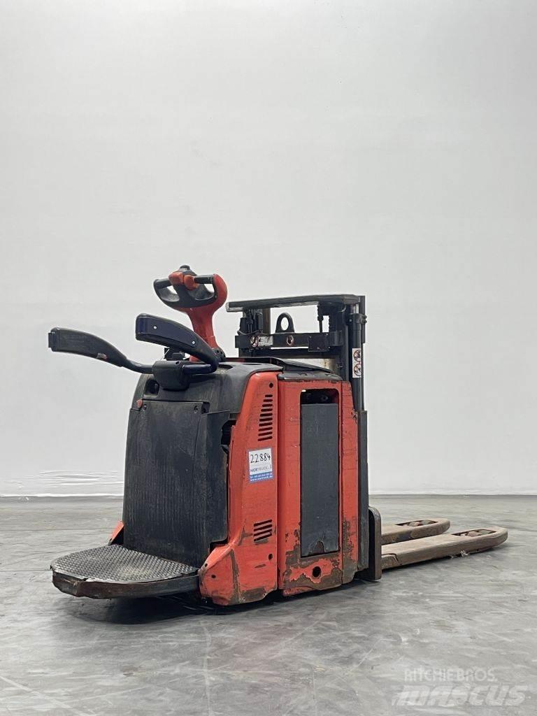 Linde D12AP Deichselstapler