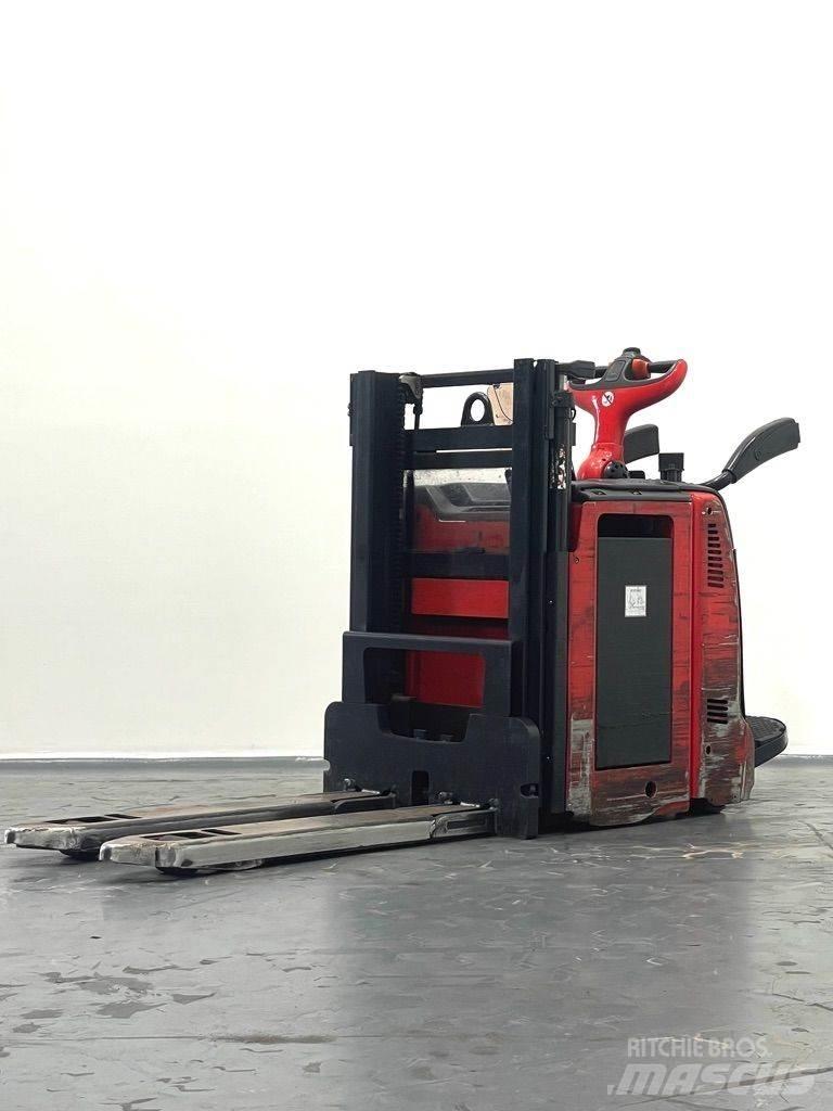 Linde D12AP-133 Deichselstapler