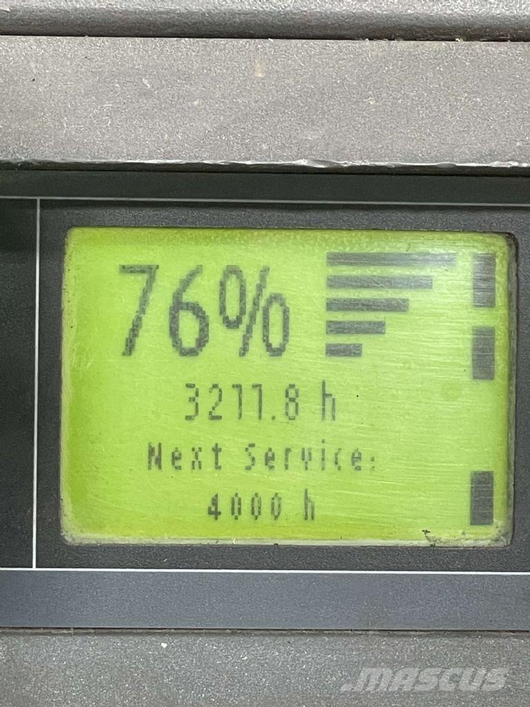 Linde D12HPAP-133 Deichselstapler