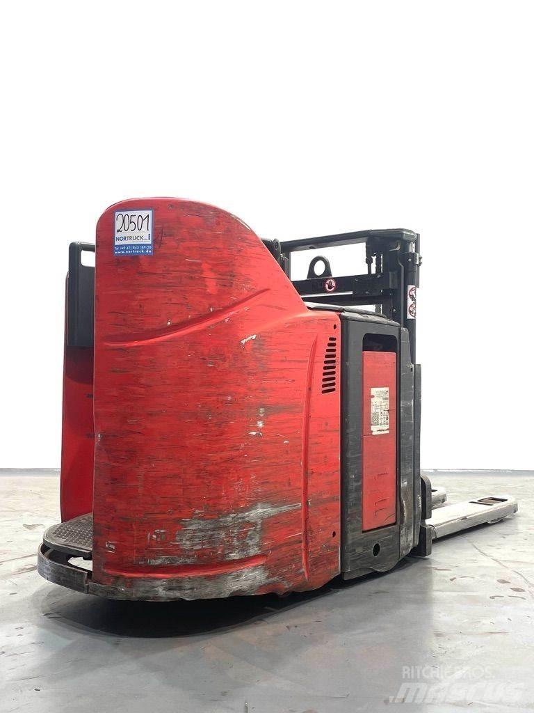 Linde D12HPSP-133 Deichselstapler