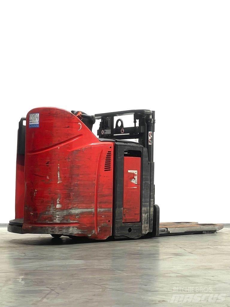 Linde D12HPSP-133 Deichselstapler