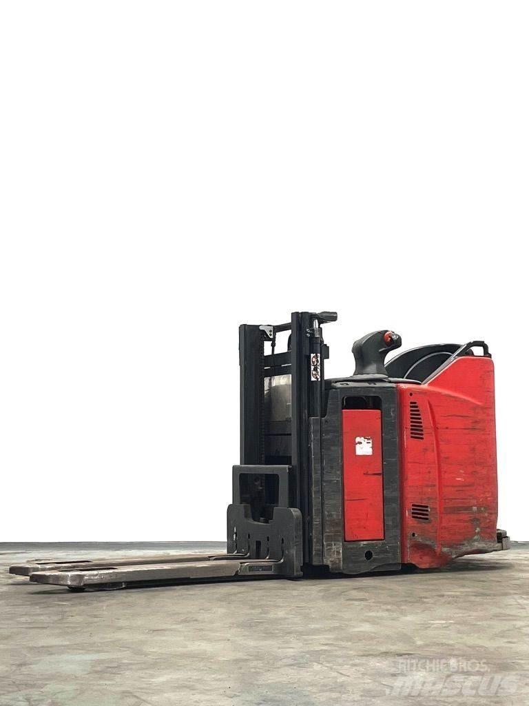 Linde D12HPSP-133 Deichselstapler