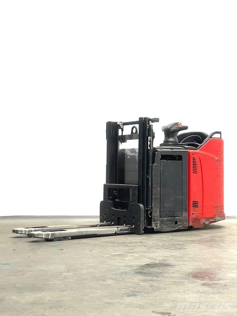 Linde D12HPSP-133 Deichselstapler