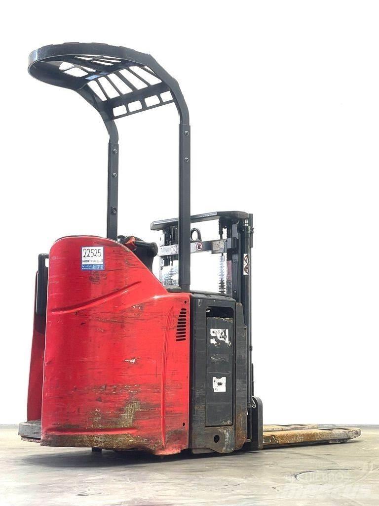 Linde D12HPSP-133 Deichselstapler