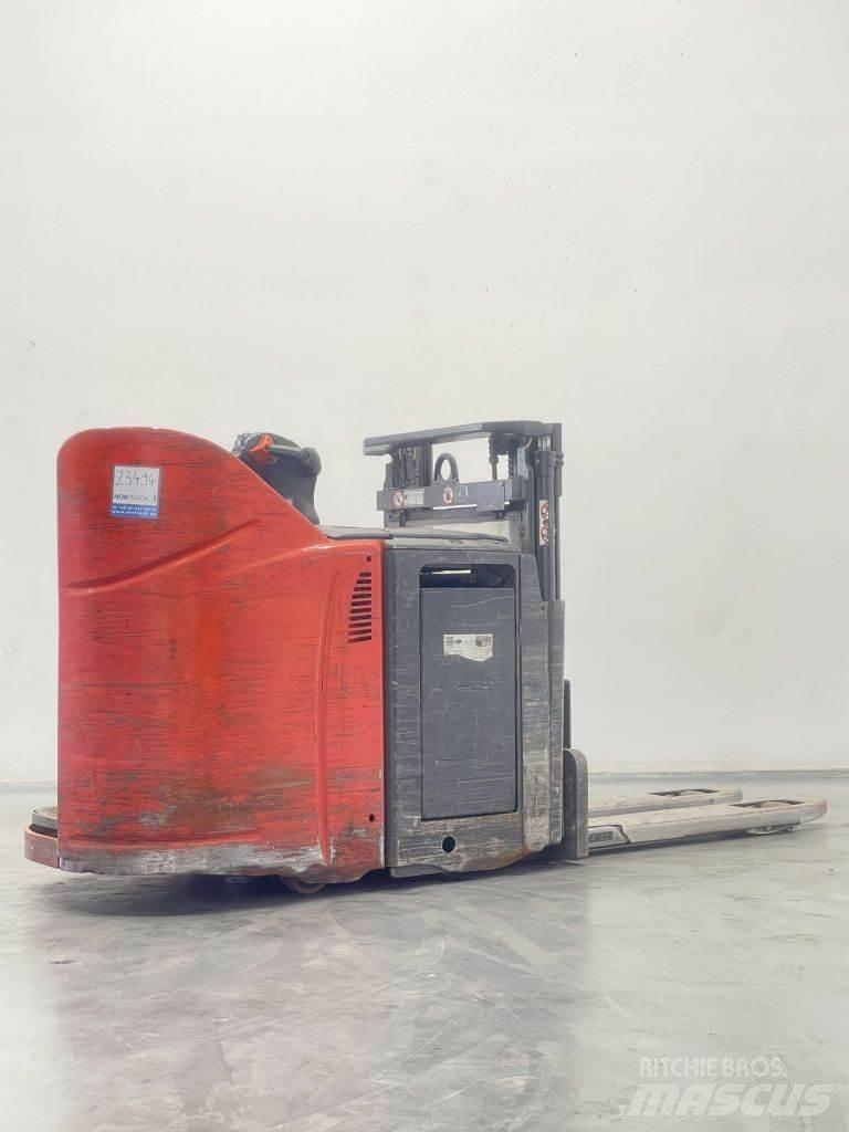 Linde D12HPSP-133 Deichselstapler