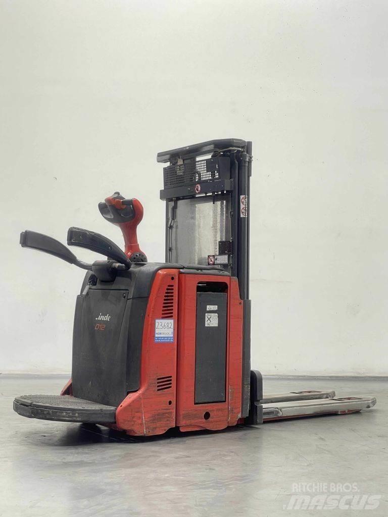 Linde D12LAP-133 Deichselstapler