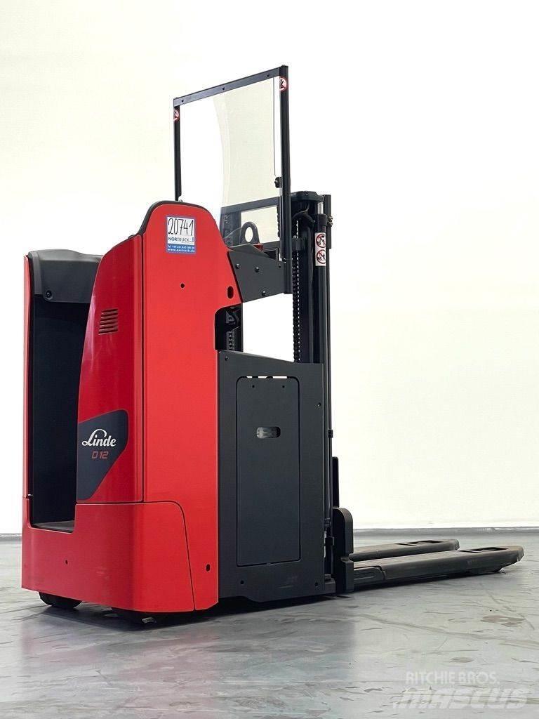 Linde D12SF-1164 Deichselstapler