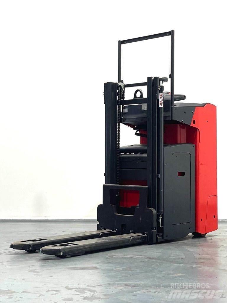 Linde D12SF-1164 Deichselstapler