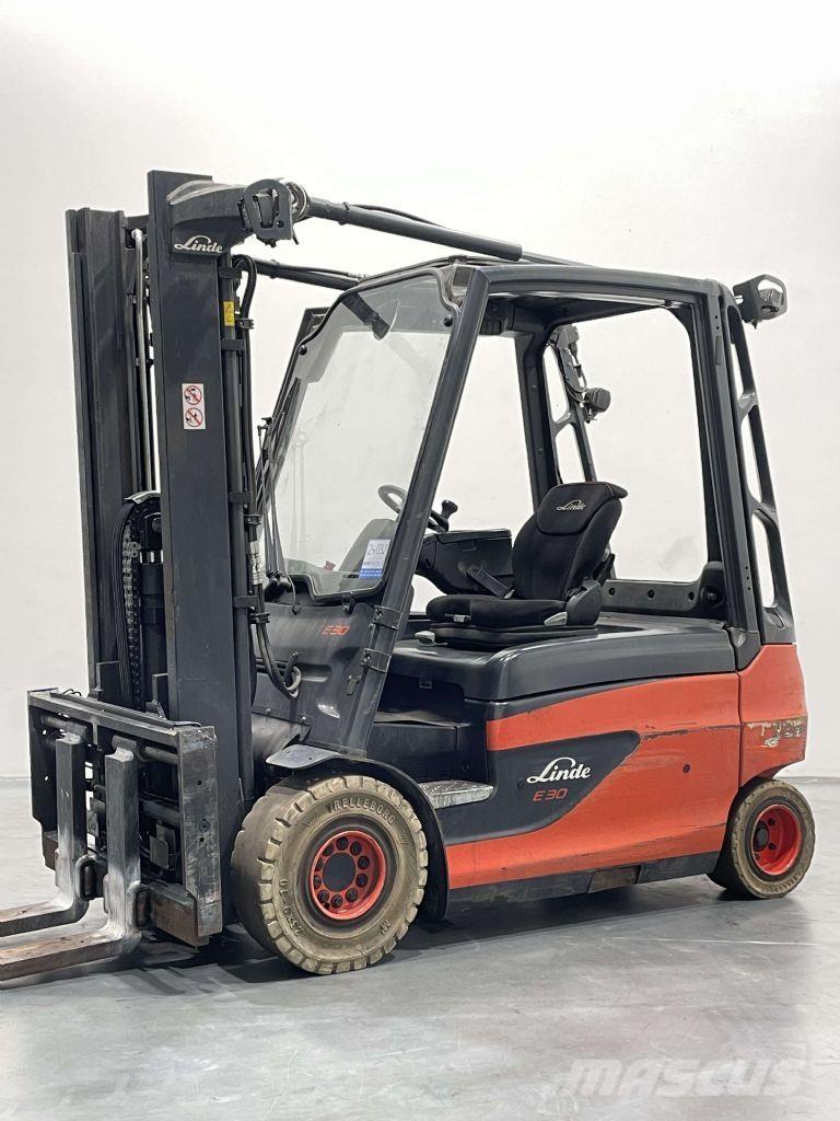 Linde E30L-01-387 Elektrische heftrucks