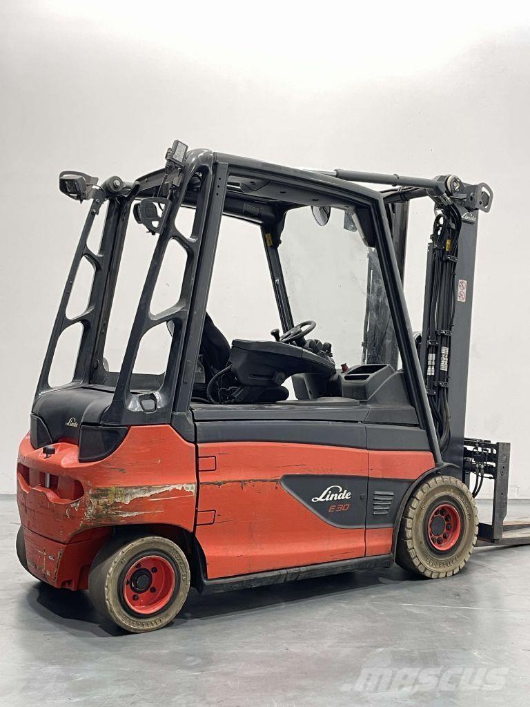 Linde E30L-01-387 Elektrische heftrucks