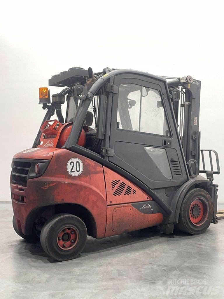 Linde H30T-02-393 LPG heftrucks
