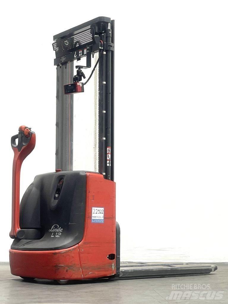 Linde L12 Deichselstapler