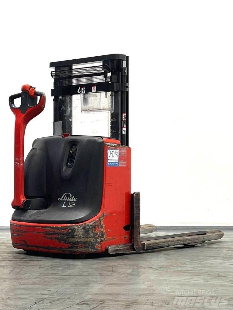 Linde L12-1172 Deichselstapler