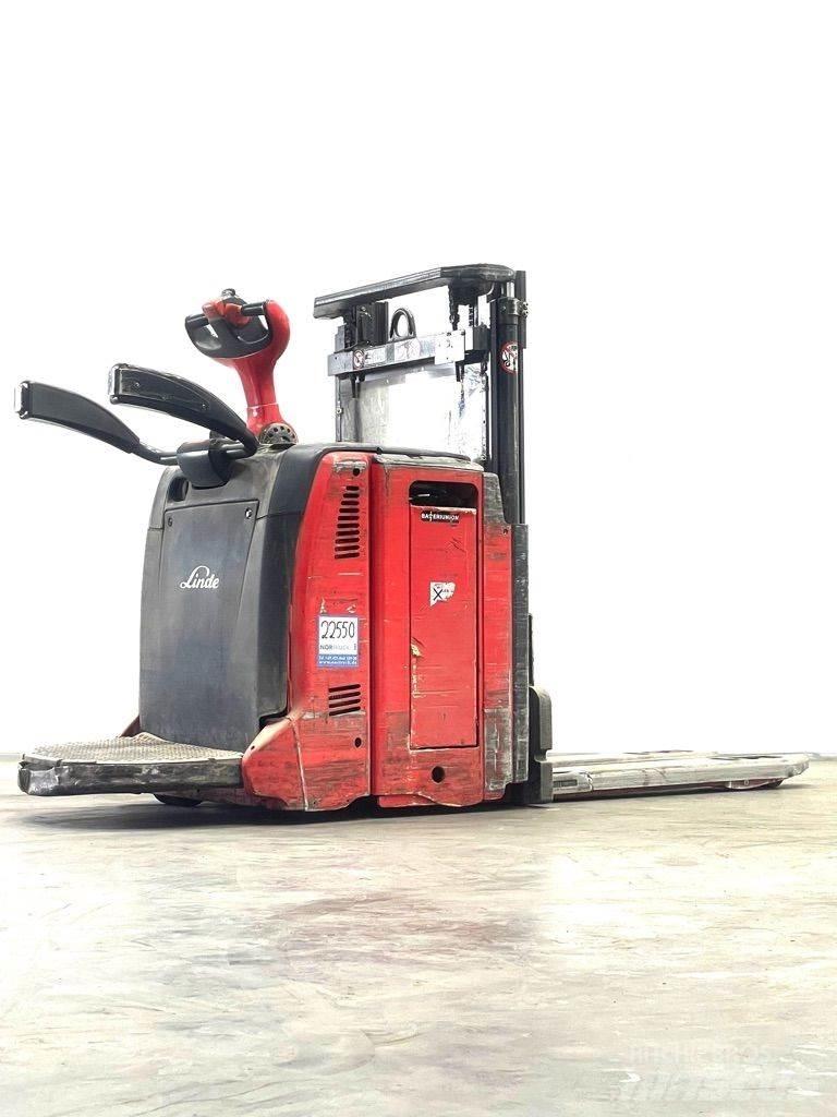 Linde L12LAP-133 Deichselstapler