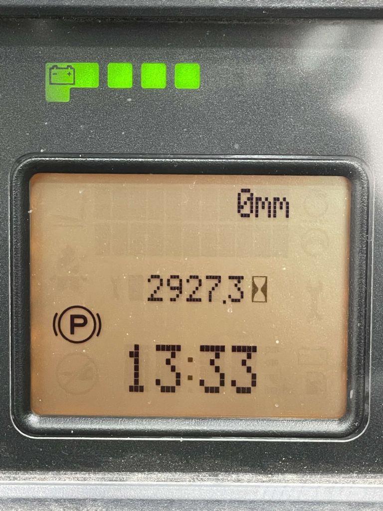 Linde R16HD-01-1120 Schubmaststapler