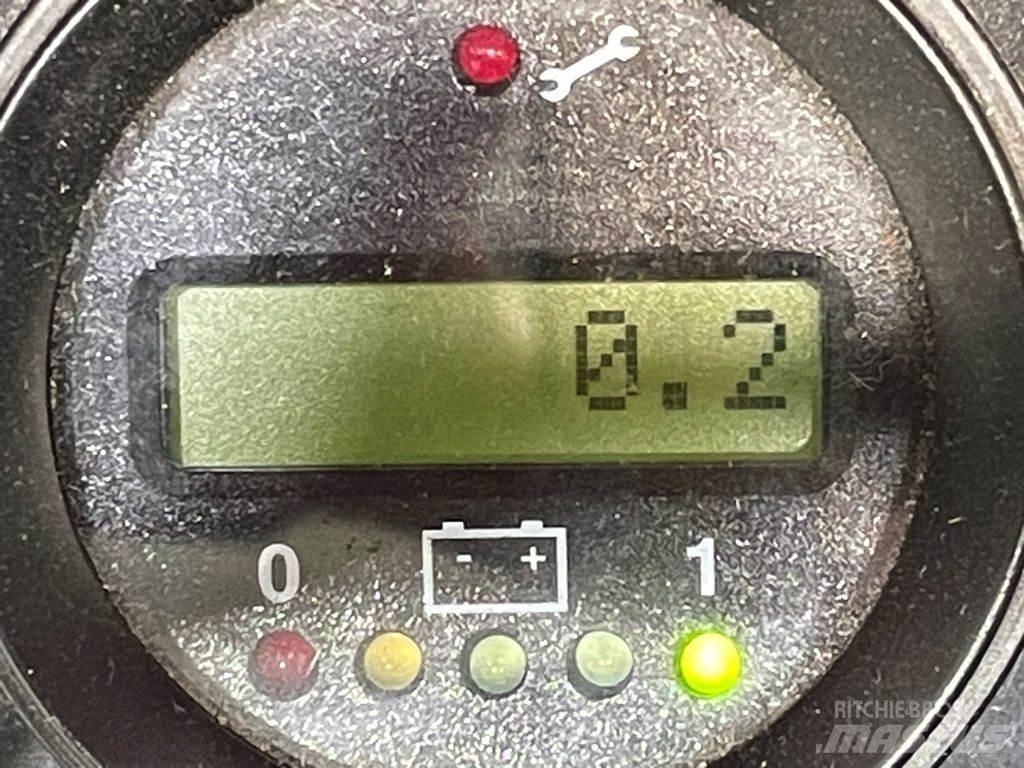 Logitrans Self1002 Deichselstapler