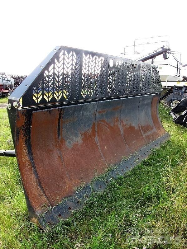 Grouser 770HD Schneeschilde und -pflüge