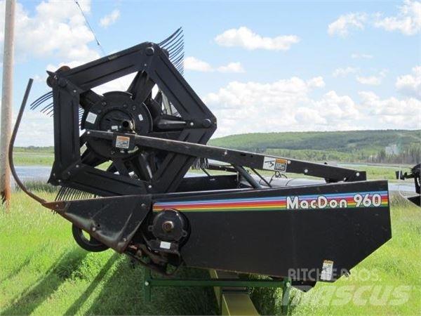 MacDon 960 Zubehör Mähdrescher