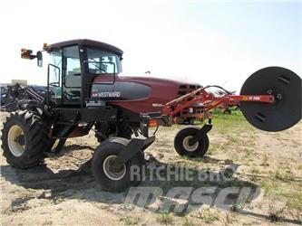 MacDon M150 Schwader