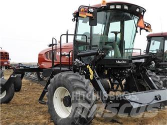 MacDon M155 Schwader
