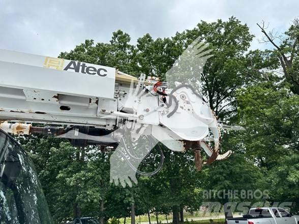 Altec DM47BTR LKW-Arbeitsbühnen