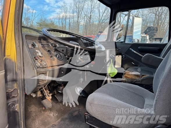Ford LN8000 Sonstige Baumaschinen